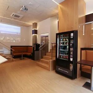 https://hotel-esplugues.topbarcelonahotels.com