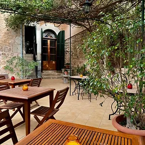 https://casa-bougainvillea.allmallorcahotels.com
